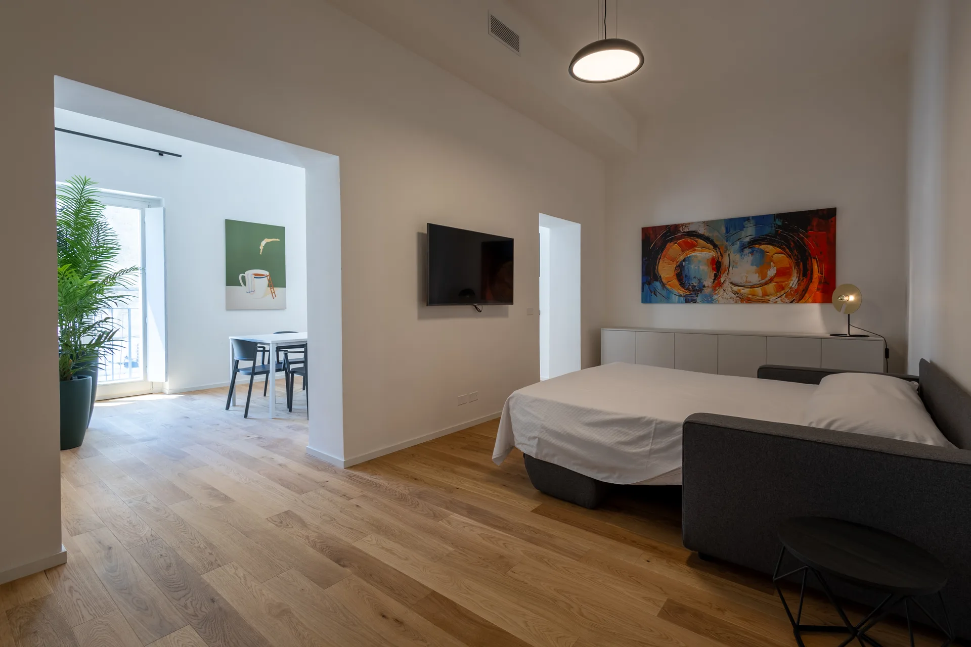 Apartment 3 — room 13