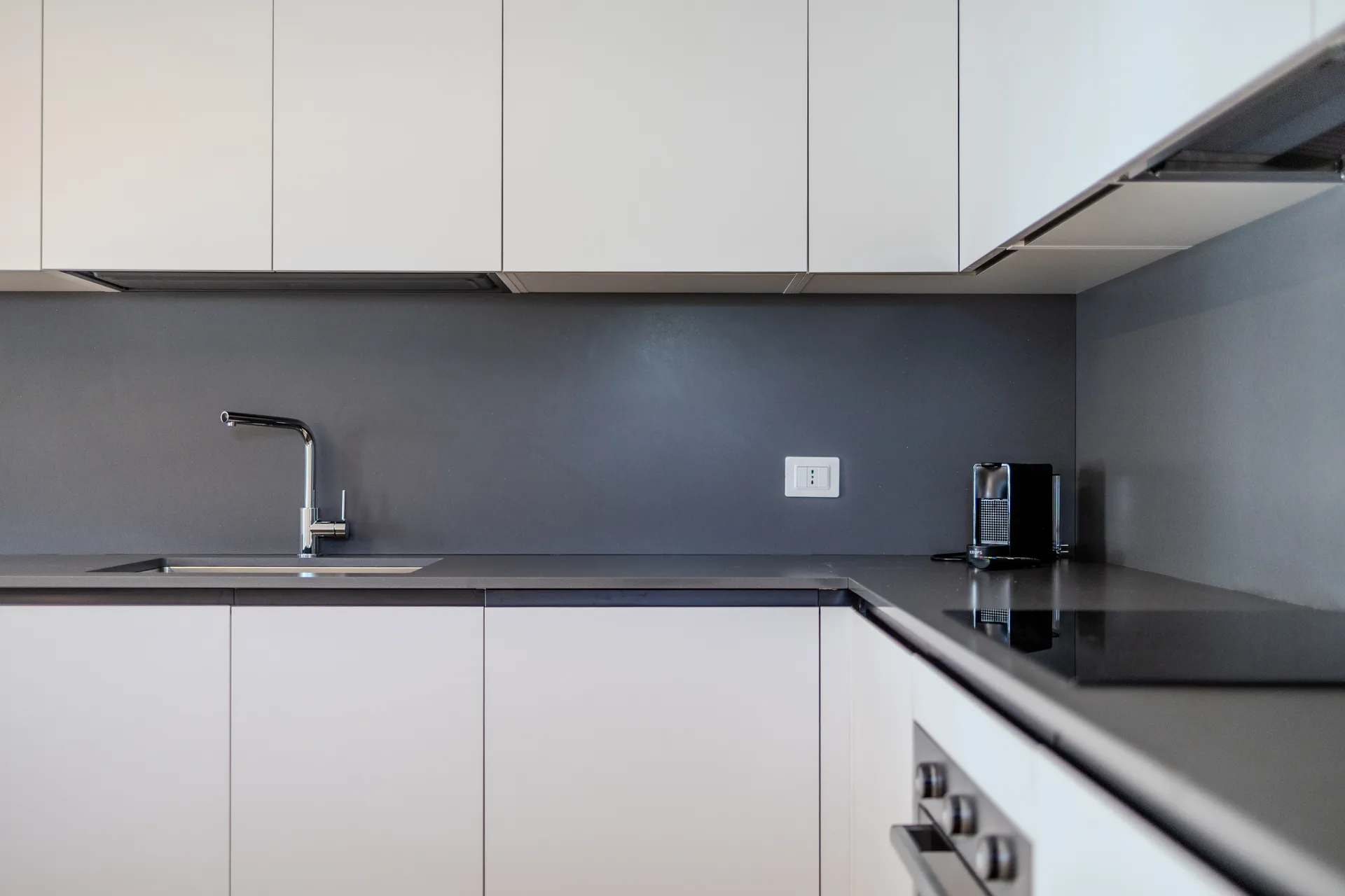 Apartment 8 — room 13