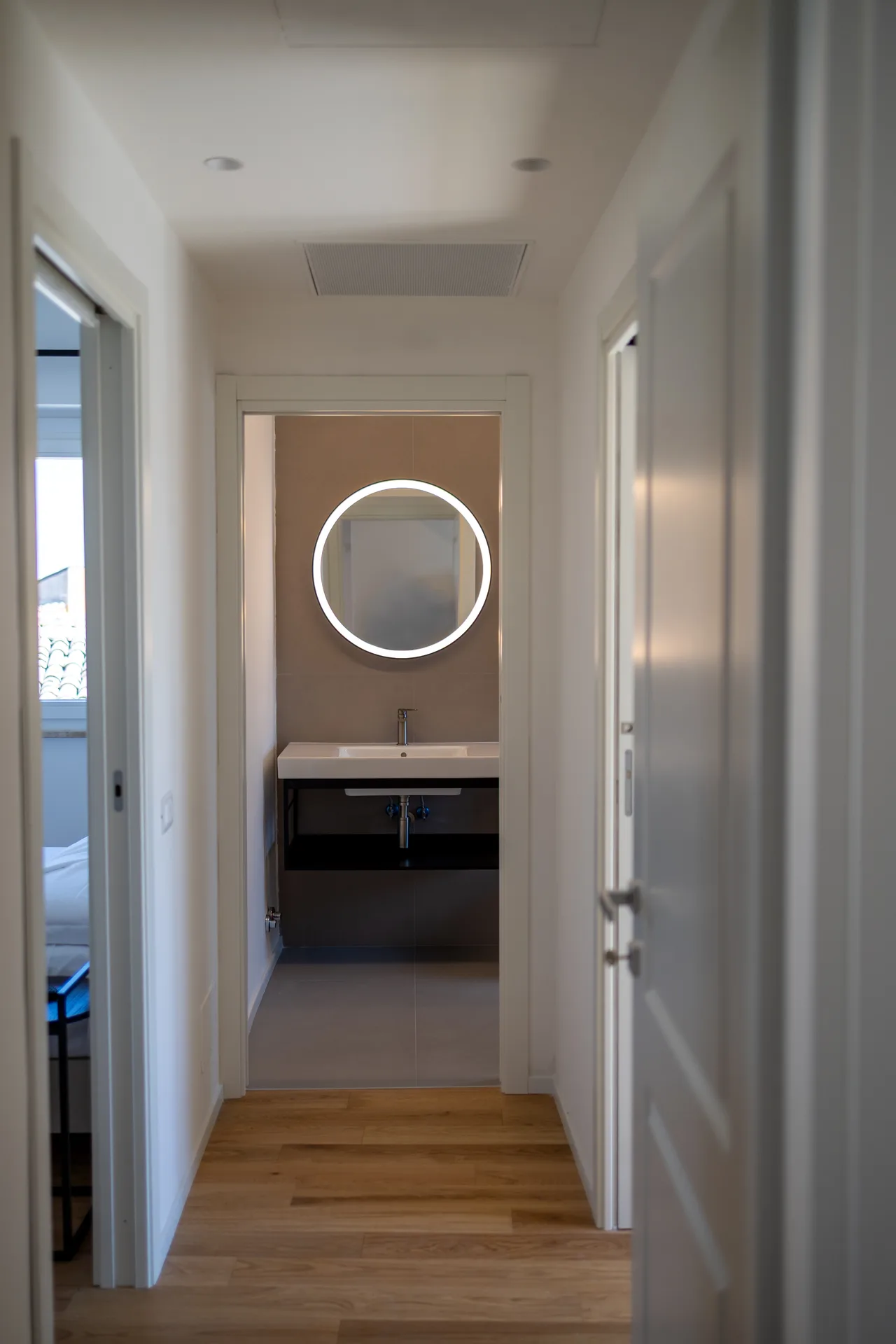Apartment 8 — room 15